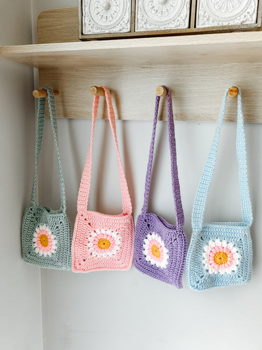 Crochet Daisy Bag