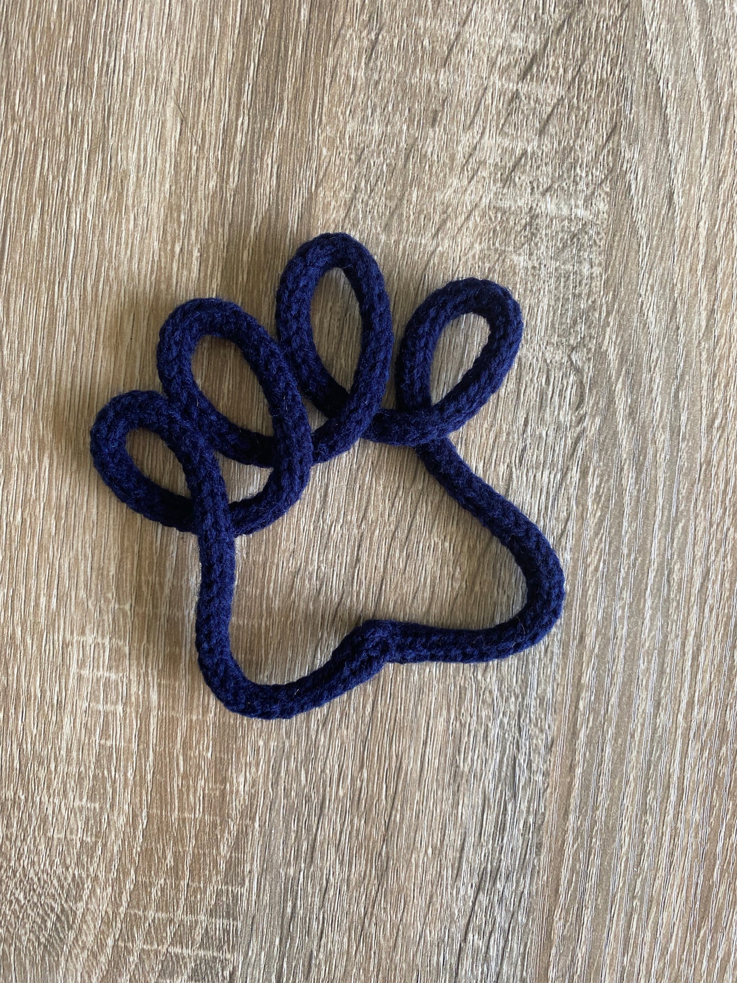 Knitted Paw Print