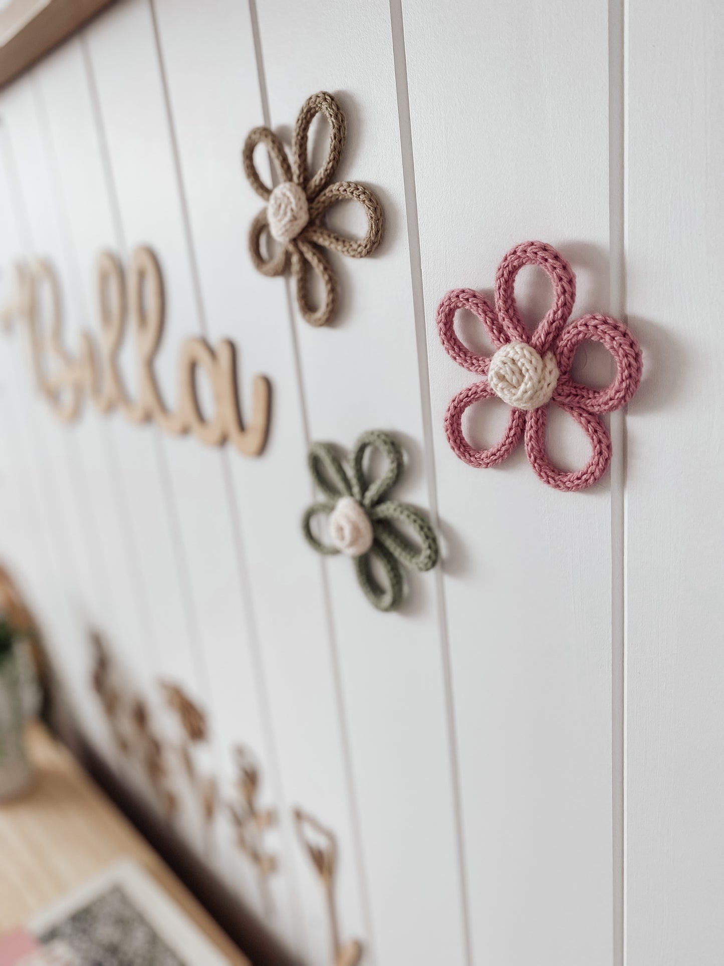 Knitted Daisies